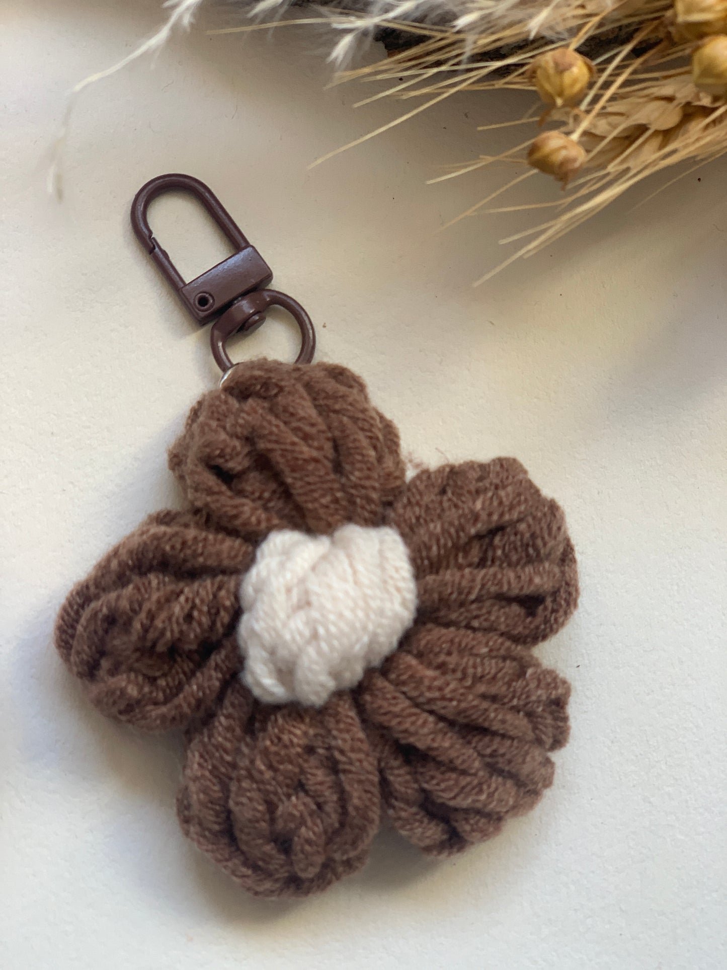 Flower Planner Clip Brown