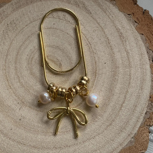 GOLD JUMBO BOW  PAPER CLIP